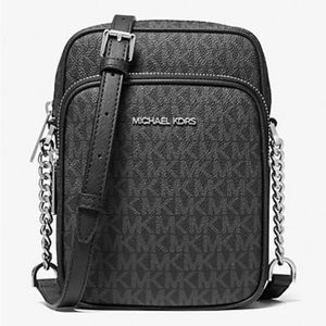 Michael Kors Jet Set crossbody